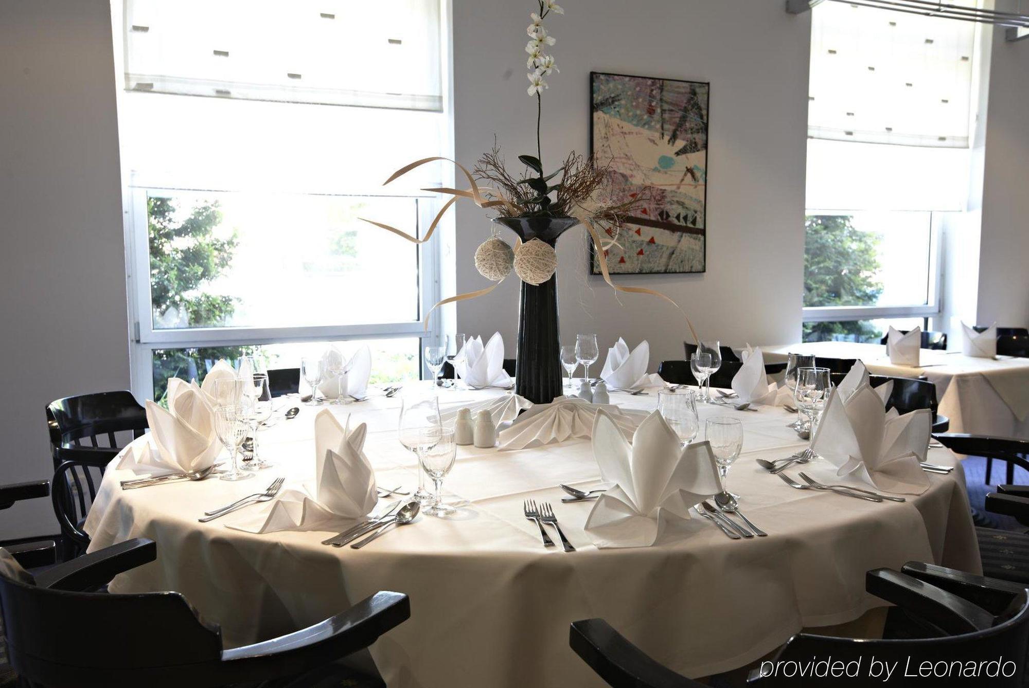 Intercityhotel Rostock Restaurant billede