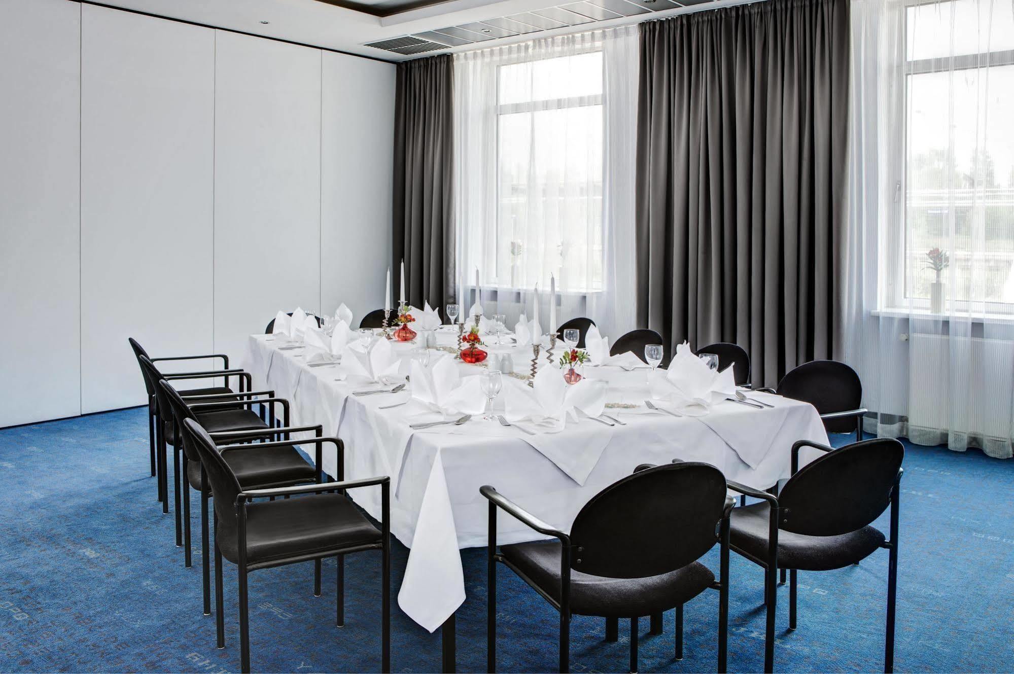 Intercityhotel Rostock Eksteriør billede
